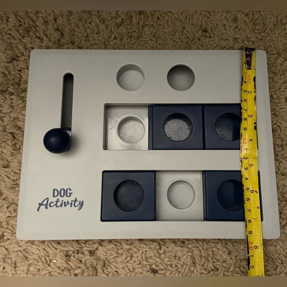 TRIXIE DOG ACTIVITY BOARD